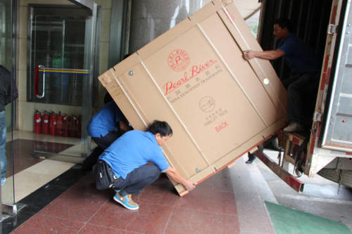 郴州钢琴贵重工艺品无忧运